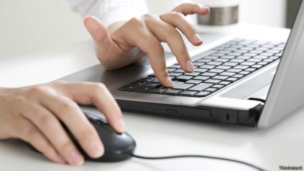 Computadora portátil.