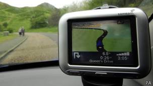 Sistema de navegación satelital