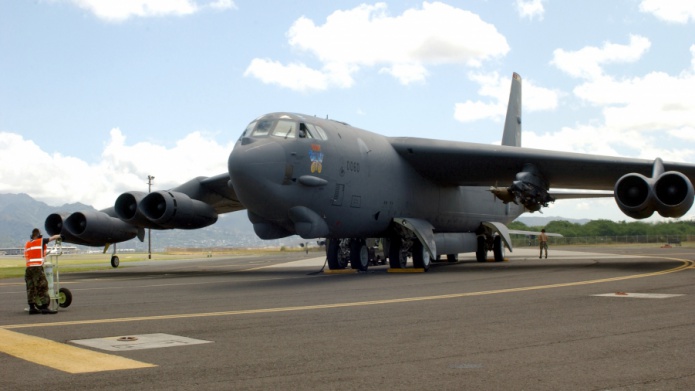 EE.UU. traslada a Corea del Sur un bombardero estratÃ©gico B-52