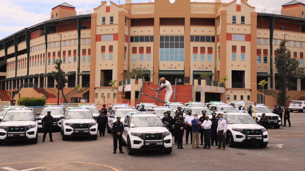  Alcalde Aponte entrega 20 nuevas patrullas para la polic&iacute;a municipal a un costo de m&aacute;s de un mill&oacute;n de d&oacute;lares 