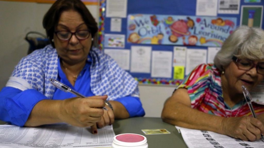  Juez ordena a Florida cumplir con material electoral en espa&ntilde;ol para boricuas 