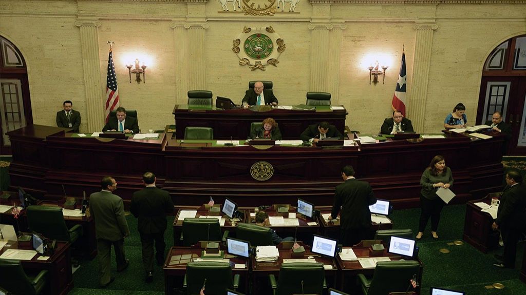  C&aacute;mara investigar&aacute; f&oacute;rmula AEE para facturar a sus abonados tras el hurac&aacute;n Mar&iacute;a 