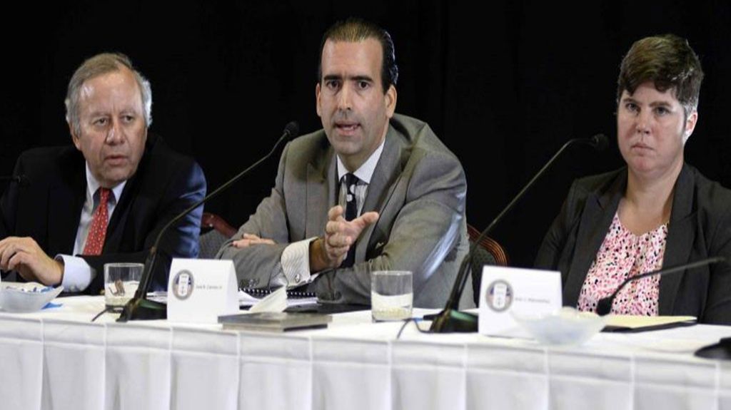  Miembros del PPD firman resoluci&oacute;n para cabildear en favor de eliminaci&oacute;n de JCF 