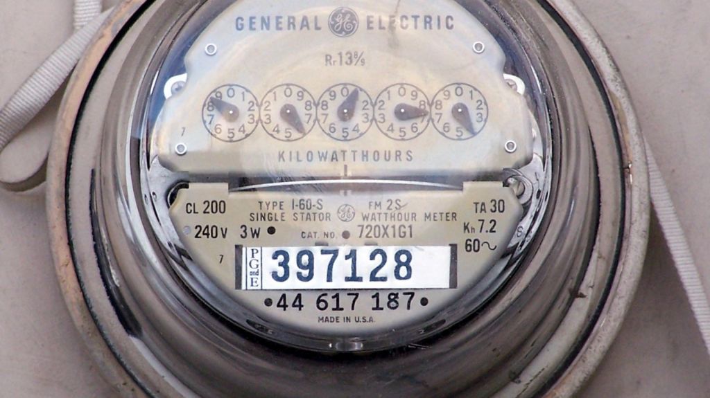  AEE dice m&aacute;s de 1 mill&oacute;n de clientes tienen luz 