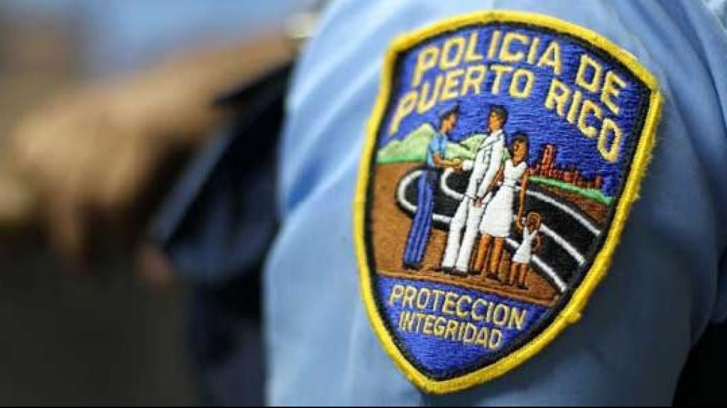  Turista come y bebe en restaurante de hotel e intenta pagar con tarjeta pre-pagada inactiva 