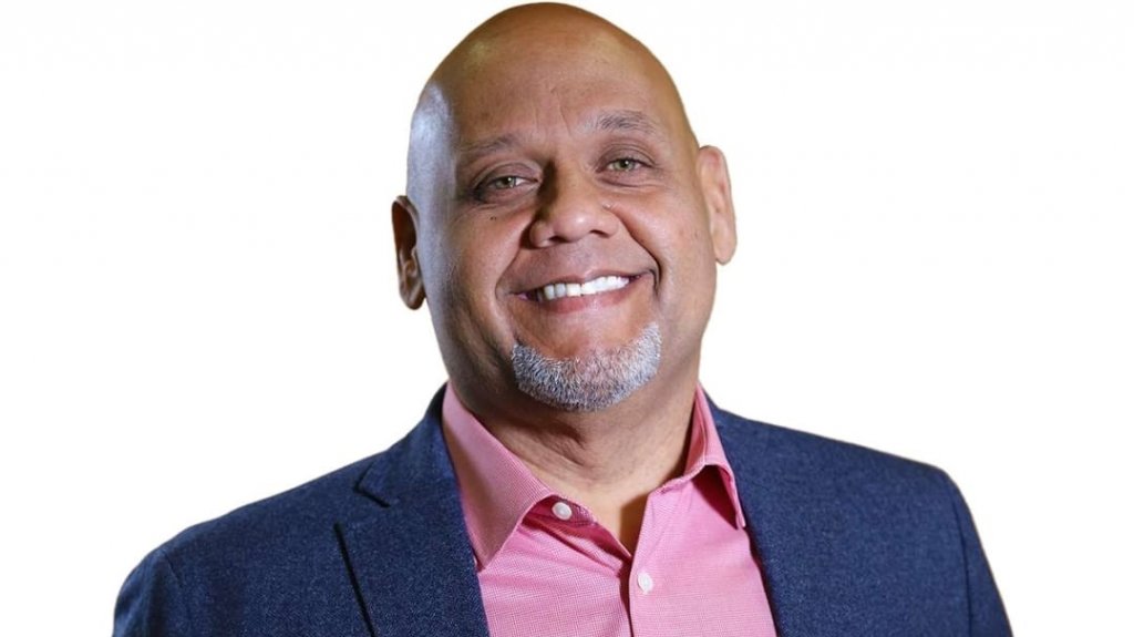  CEE certifica a O&rsquo;brain V&aacute;zquez Molina como alcalde de Guayama 