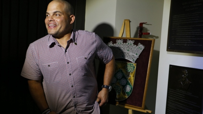 Salto del expelotero IvÃ¡n RodrÃ­guez a la polÃ­tica se suma a selectivo grupo