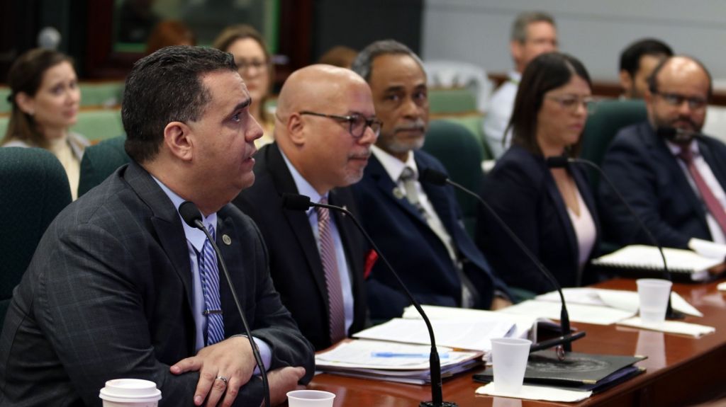  Apoyan medida que crea nueva estructura en DTOP 