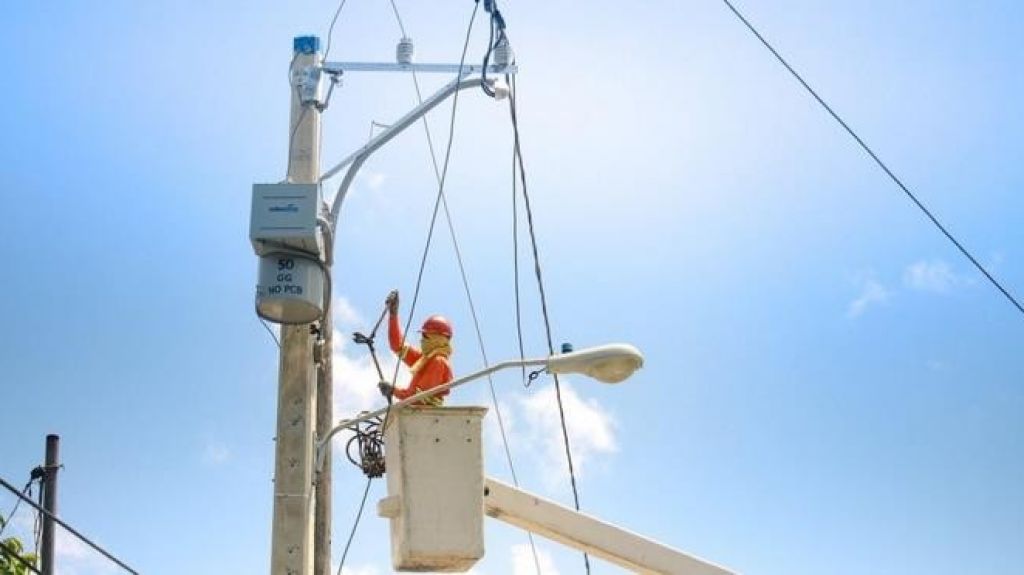  Demanda de energía eléctrica bajó 16% en primer período de cuarentena 