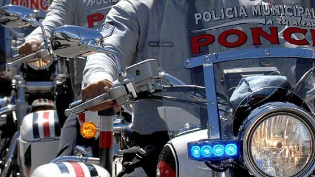  Polic&iacute;a municipal de Ponce refuerza su plan de seguridad con rondas preventivas en zonas desalojadas y campamentos abiertos 