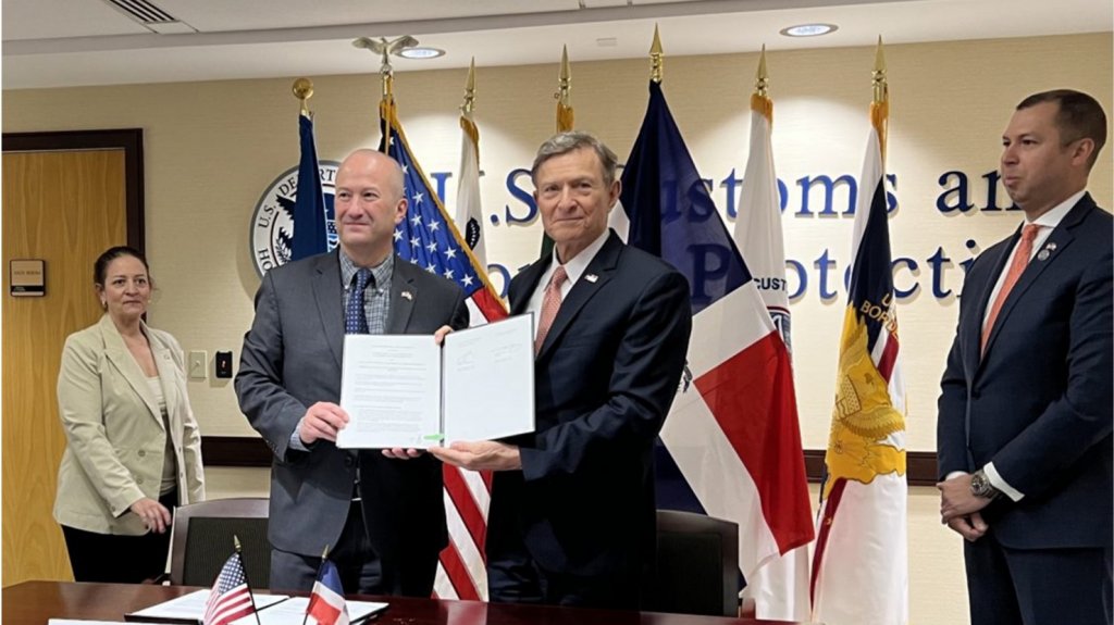  Negociarán el ingreso de los dominicanos al programa Global Entry para agilizar los trámites de entrada a territorio estadounidense 