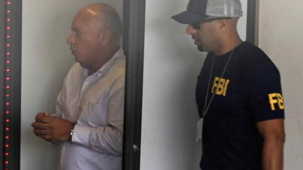  FBI arresta alcalde de Sabana Grande 
