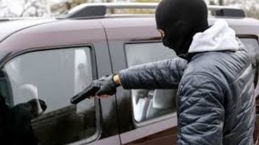  Se reportan dos carjackings en San Juan 