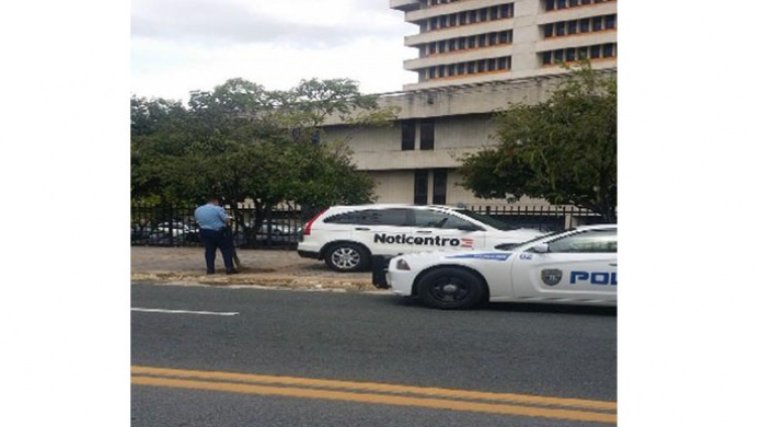 Ciudadano Felicita PolicÃ­a que Multo VehÃ­culo de la Prensa