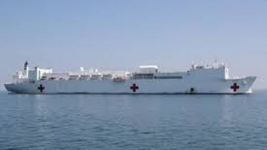  Vea video: Buque hospital de EE.UU. atiende venezolanos en La Guajira 