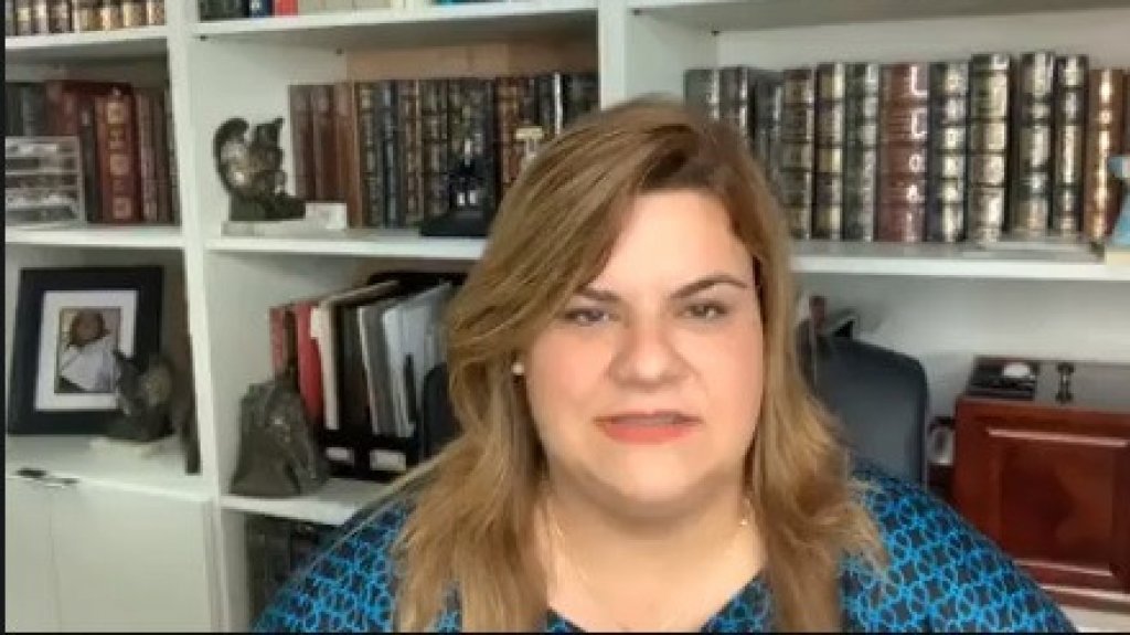  Comisionada residente invita a estudiantes de escuela superior a orientaci&oacute;n virtual sobre el ingreso a las academias militares 