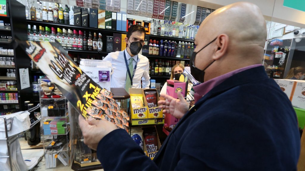  Mas de 20 art&iacute;culos que se venden como suplementos fueron sacados de circulaci&oacute;n en operativo del DACO y FDA 