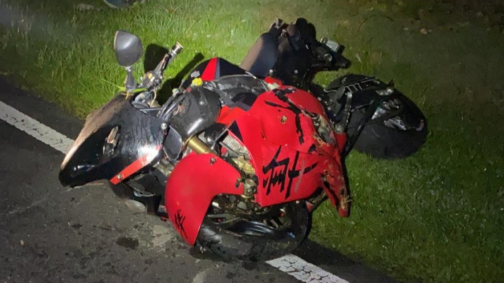  Hombre resulta con varios traumas al perder control de su motora en Villalba 