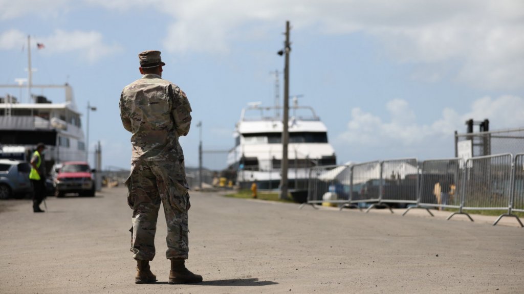  Alcalde de Vieques solicita activación de Guardia Nacional para transportar carga urgente 