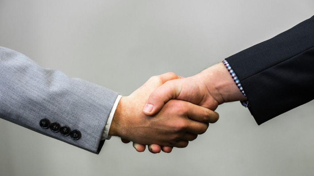  Cervecera de Puerto Rico y la Uni&oacute;n Independiente de Trabajadores de Cervecera firman convenio colectivo 