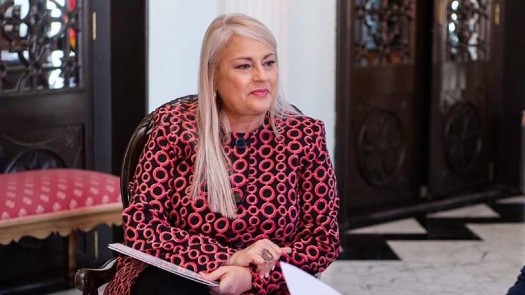  La gobernadora apoya a los bahame&ntilde;os ante el paso de Dorian 