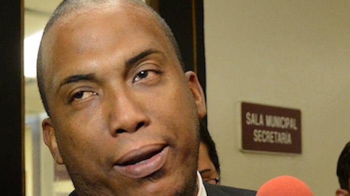 Le llego "El Billete" al abogado del "Manco" Mario Moczó renuncia Asistencia Legal