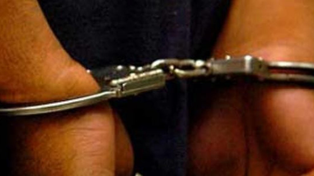  Arrestan a hombre y ocupan arma de fuego con municiones en Vega Baja 