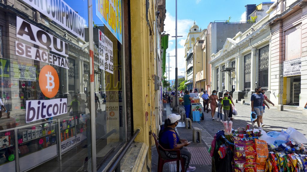  “Gracias por los precios bajos“: El Salvador compra 80 bitcoines por más de 1,5 millones de dólares 
