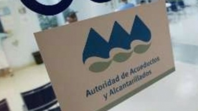 Otro Tubo de Acueductos Roto en Bayamon