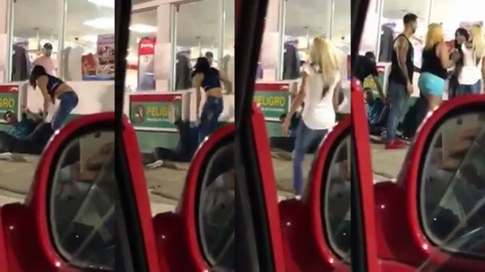 Captan en video una mujer agrediendo a su pareja en gasolinera de Naranjito