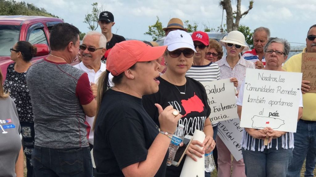  Residentes de Orocovis protestan por falta de electricidad 