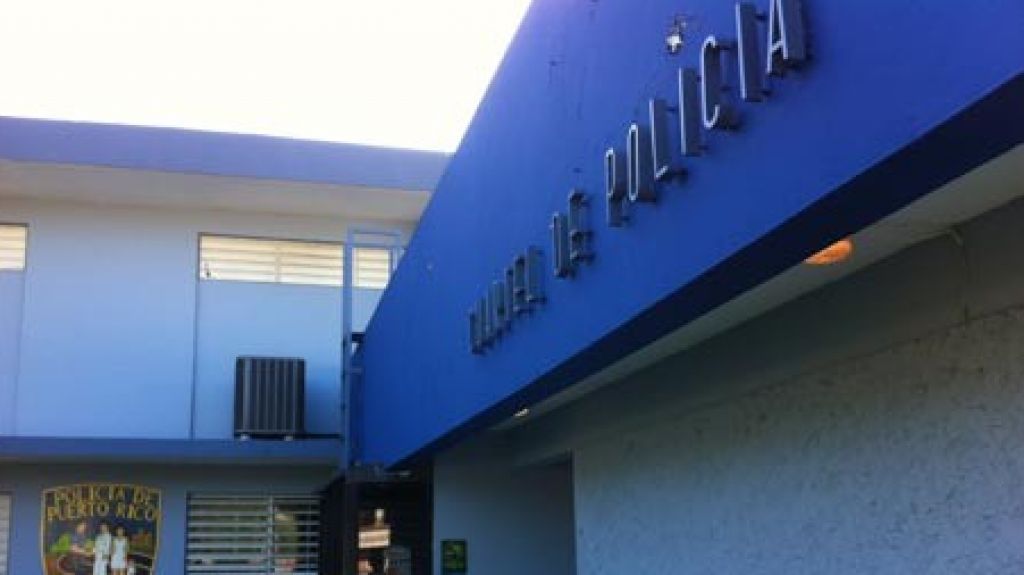  Policía investiga alegado escandalo sexual entre agentes en cuartel de Vega Alta 