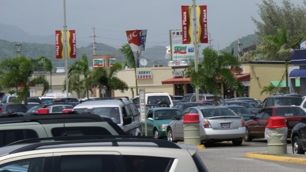  Se reporta asesinato en centro comercial de Yauco 