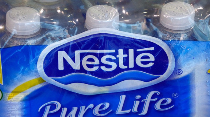 Una poblaciÃ³n de OregÃ³n impide a NestlÃ© lucrarse vendiendo su agua sin pagar por ella