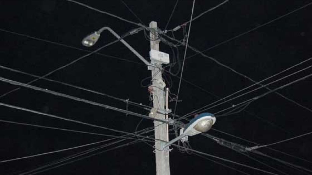  ACT dice solo son 881 postes afectados por Mar&iacute;a bajo su jurisdicci&oacute;n 