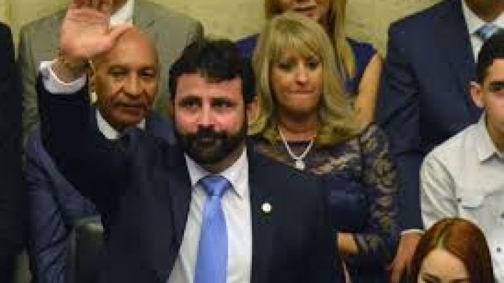  Presentan medidas legislativas ante problema de erosi&oacute;n en las costas de Puerto Rico 