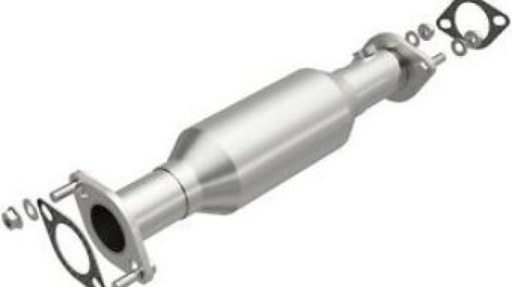  Arrestan sujeto con varios catal&iacute;ticos en Carolina 