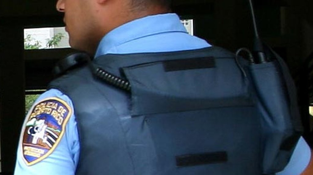  Hombre en farmacia de Santurce recibe un pu&ntilde;o en la cara por pedirle a otro que guardara distancia 
