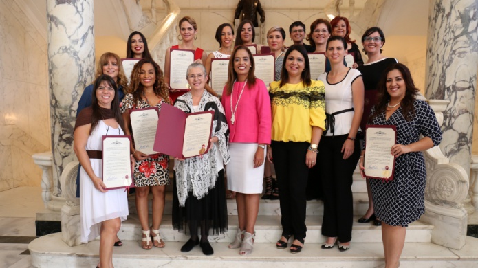 Mujeres presentan sus luchas empresariales en el Senado