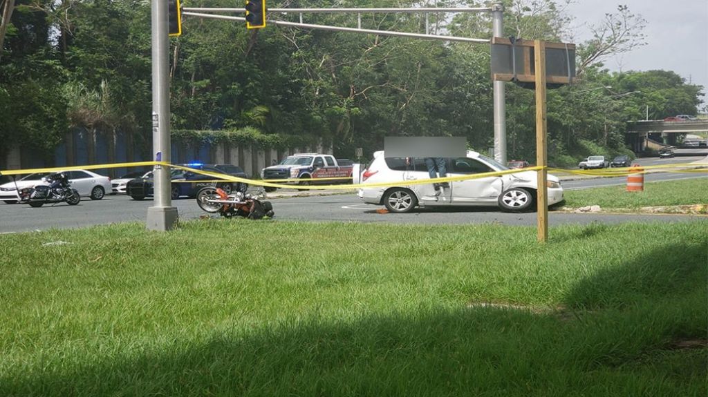  Fotos Violento accidente fatal con motora en San Juan 
