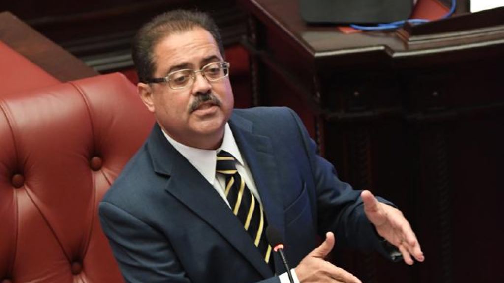  Presidente del Senado a&uacute;n no sabe si cuenta con los votos para aprobar proyecto sobre el PDA 