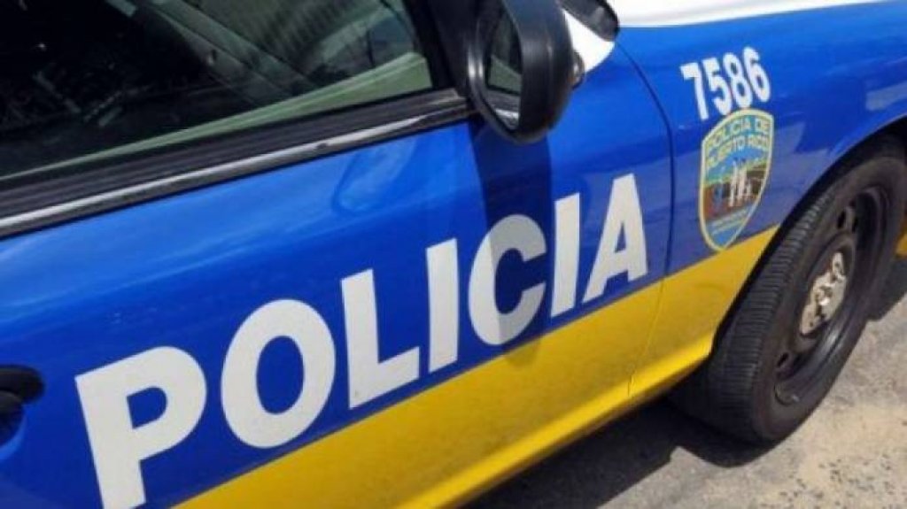  Motorista queda grave tras ser impactado por un auto en Naranjito 