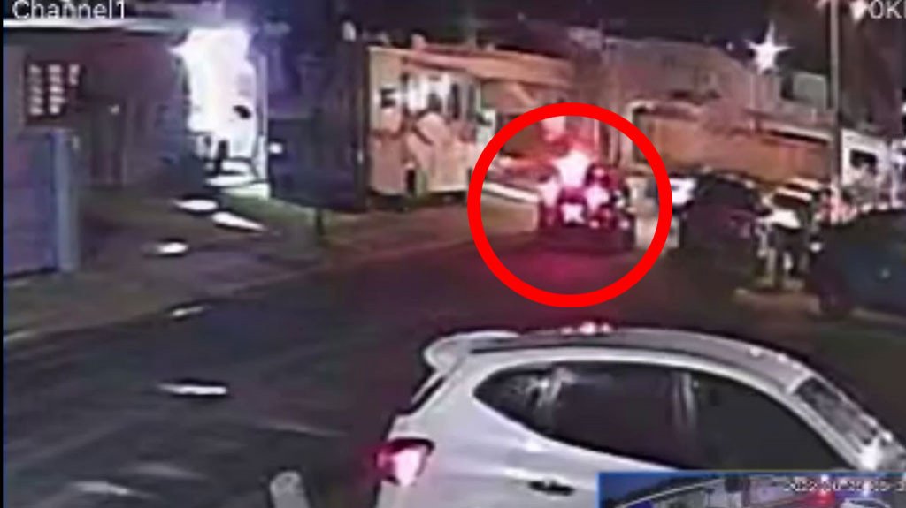  En video momento en que discusi&oacute;n en urbanizaci&oacute;n de Puerto Rico termina en tiroteo 