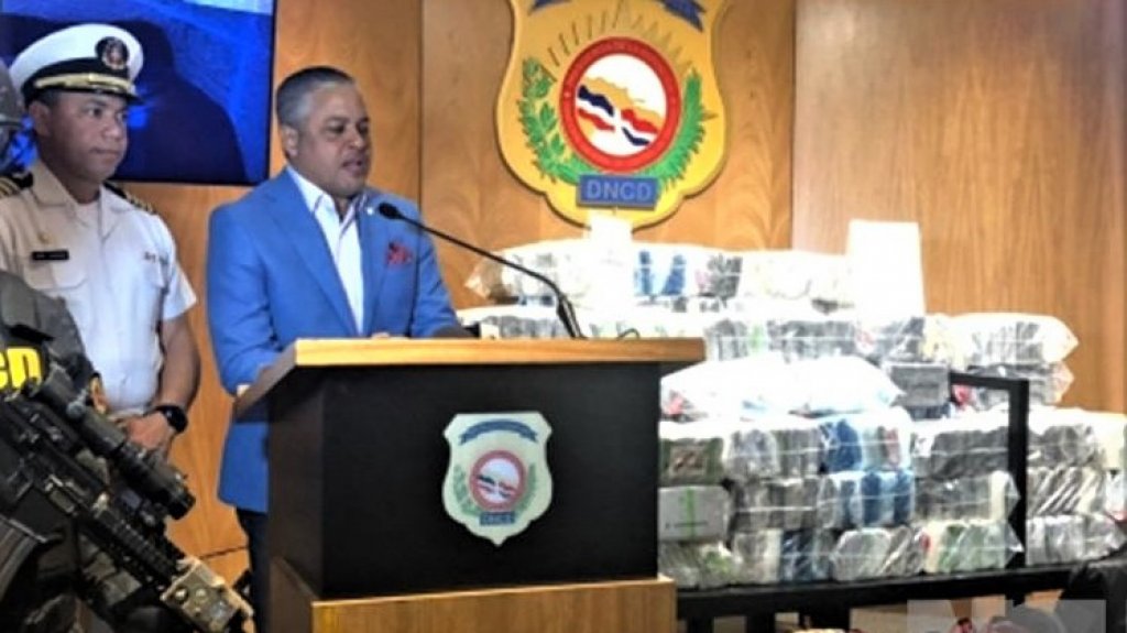  Decomisan 290 paquetes de cocaína en una embarcación que era utilizada para viajes de ocio 