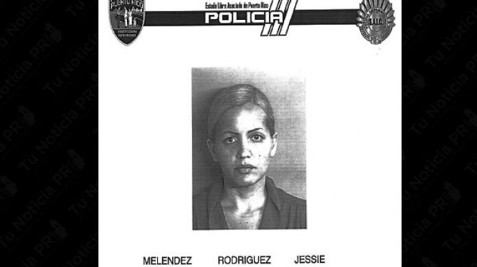 "Ficha" y bajo fianza mujer policÃ­a de San Juan que agrediÃ³ a su esposo y ciudadanos en Morovis 
  
