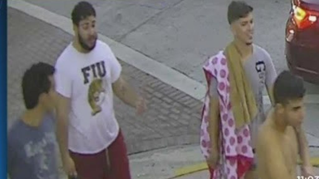  Video: Polic&iacute;a detiene a cuatro hombres que agredieron a pareja gay en Miami Beach 