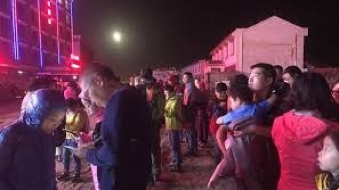 Video: Los muertos por fuerte terremoto en centro de China suben a 13 y 175 heridos