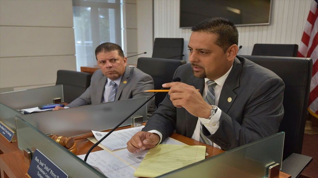  Senador propone investigaci&oacute;n sobre industria del ganado local 