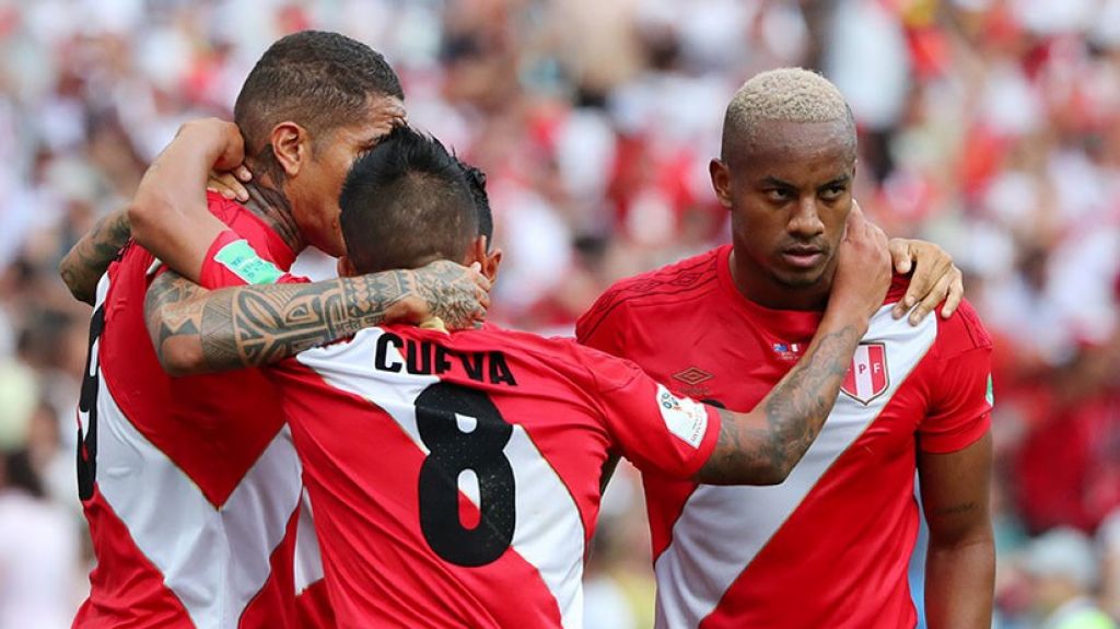  Per&uacute; gana 2-0 a Australia en su despedida del Mundial de Rusia 
