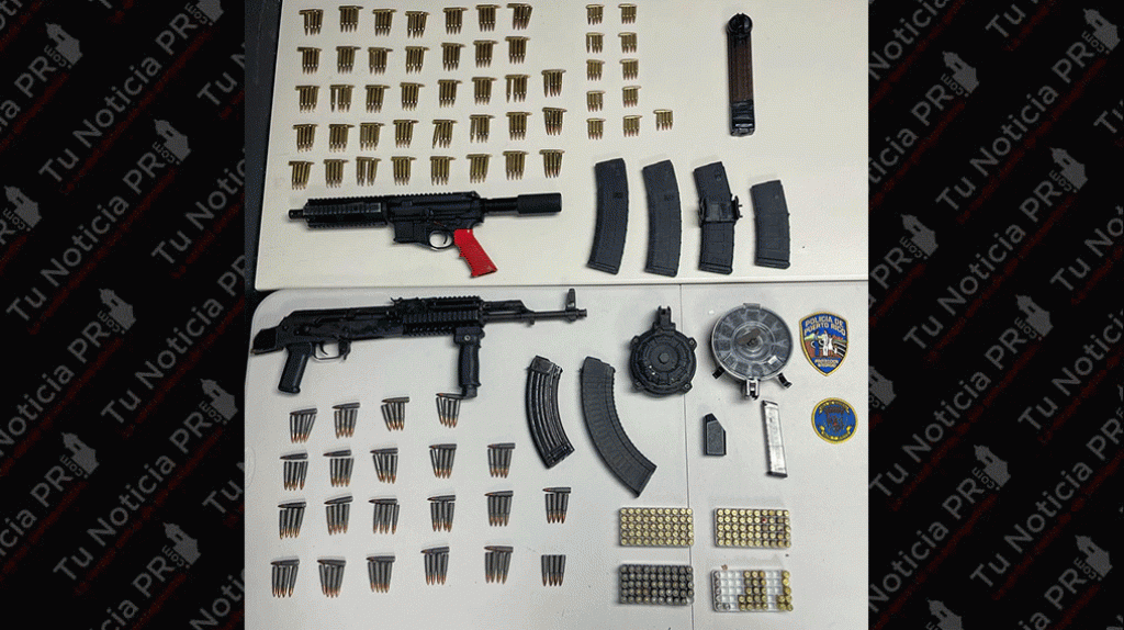  Municipales de San Juan arrestan a un &ldquo;Chamaquito&rdquo; de 16 a&ntilde;os con un AK-47 en Canales 